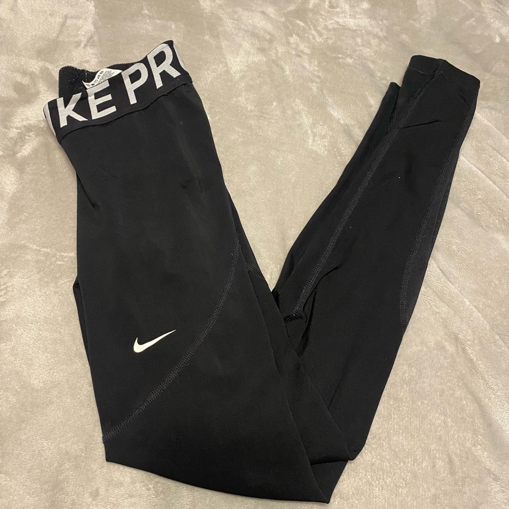 Nike pro leggings